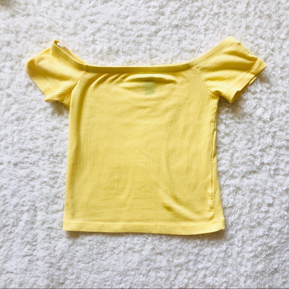 Off the Shoulder crop top